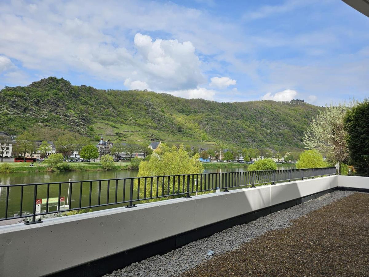 Moselblick II Ad Reichsburg Parkplatz 100M Marktplatz Кохем Екстериор снимка
